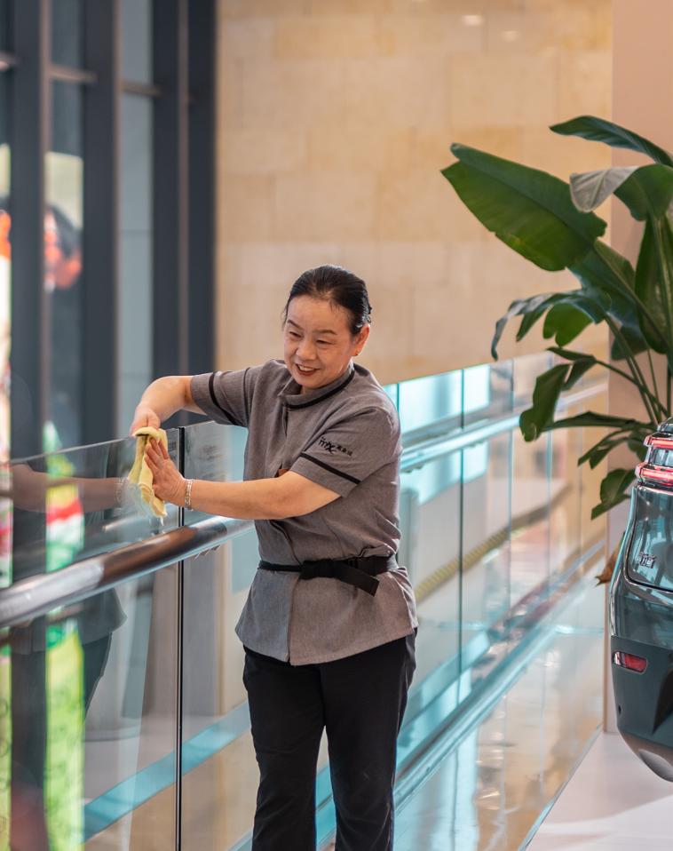 见证了一座城的变迁与发展,10年两座城的成长之路