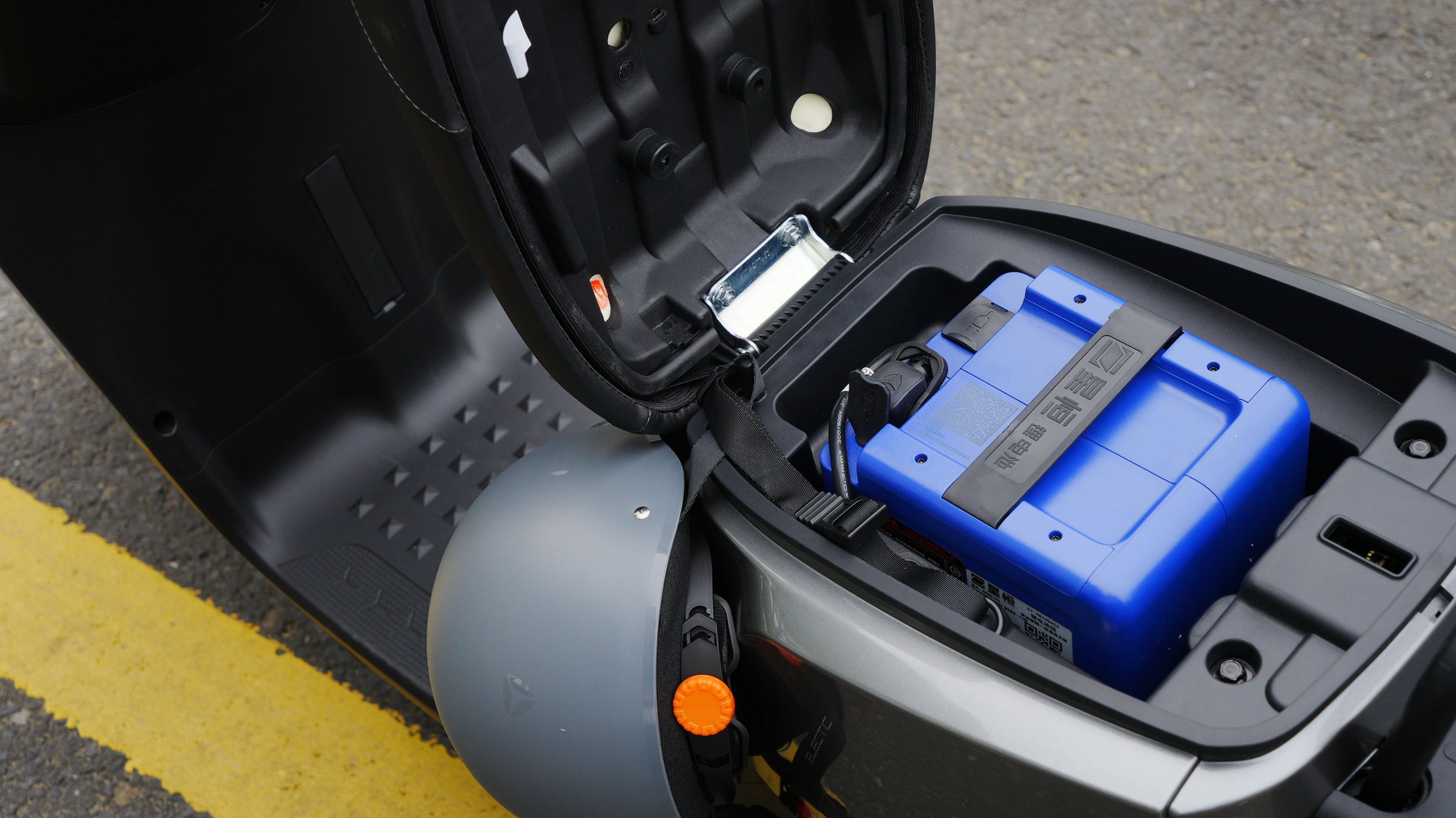 合格的“*男猛**”坐骑什么样？一文看透电动车选购（附实例解析）