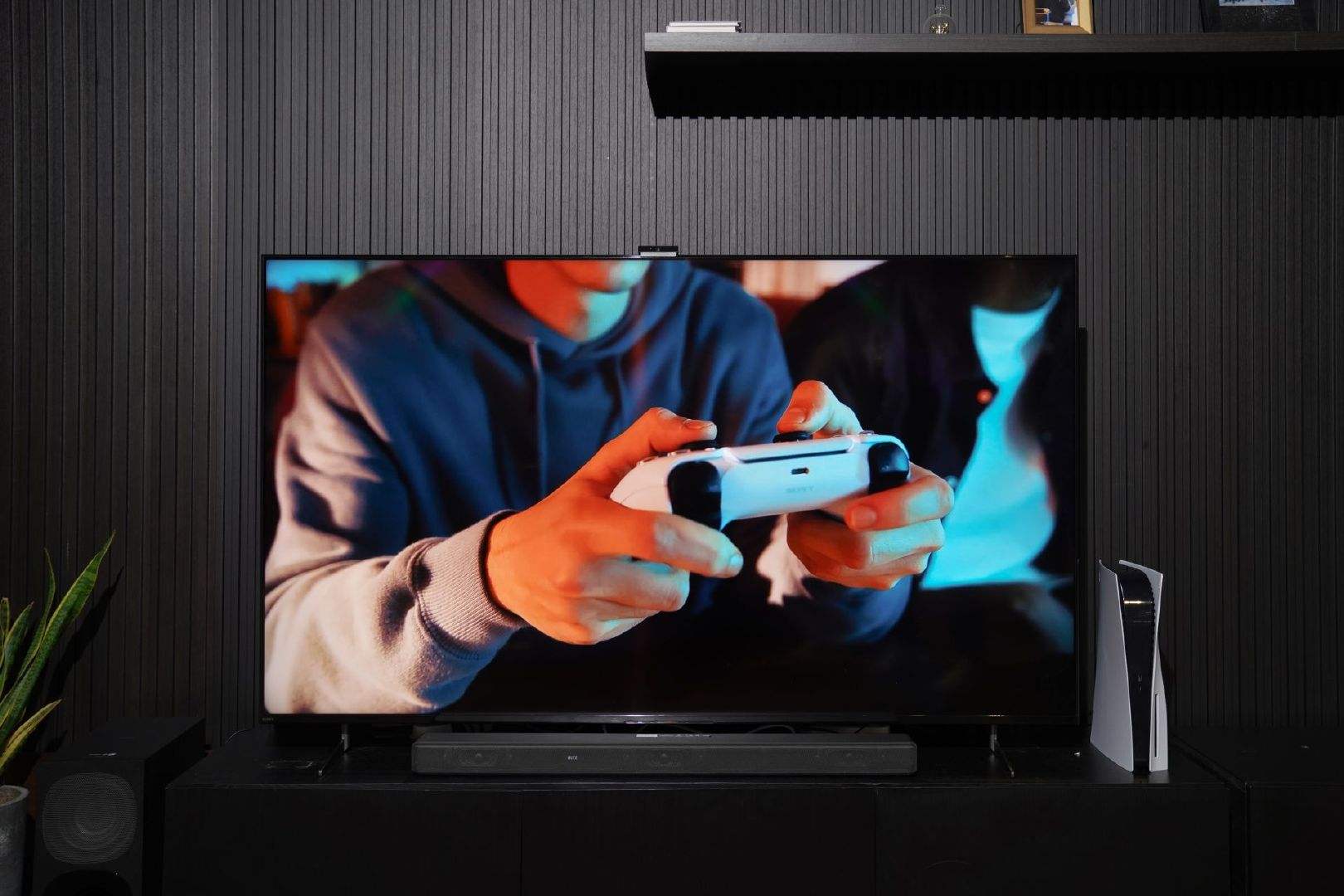 2022年电视峰值亮度TOP5：海信第一，TCL第三，小米化身守门员