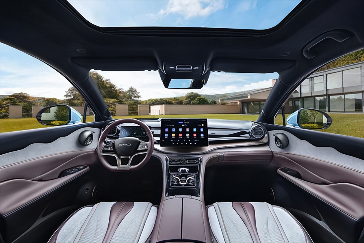 比亚迪护卫舰07款是筷子悬挂吗,比亚迪护卫舰07对标宋plusdmi