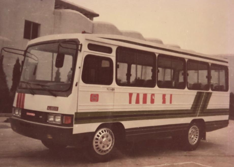 江苏“716”抢劫轮奸案，两名女性惨遭8人性侵，40名乘客无一反抗