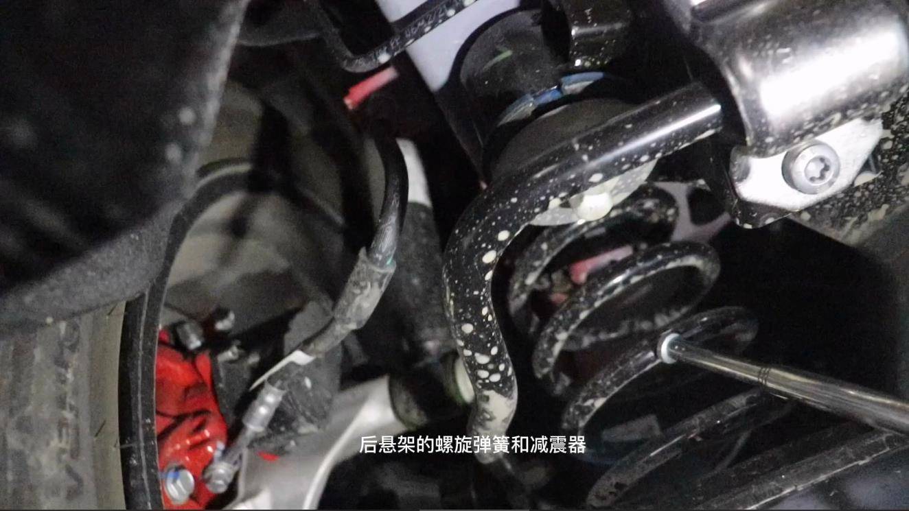 2023款蒙迪欧2.0t减配了什么,2020款蒙迪欧1.5t底盘拆解视频