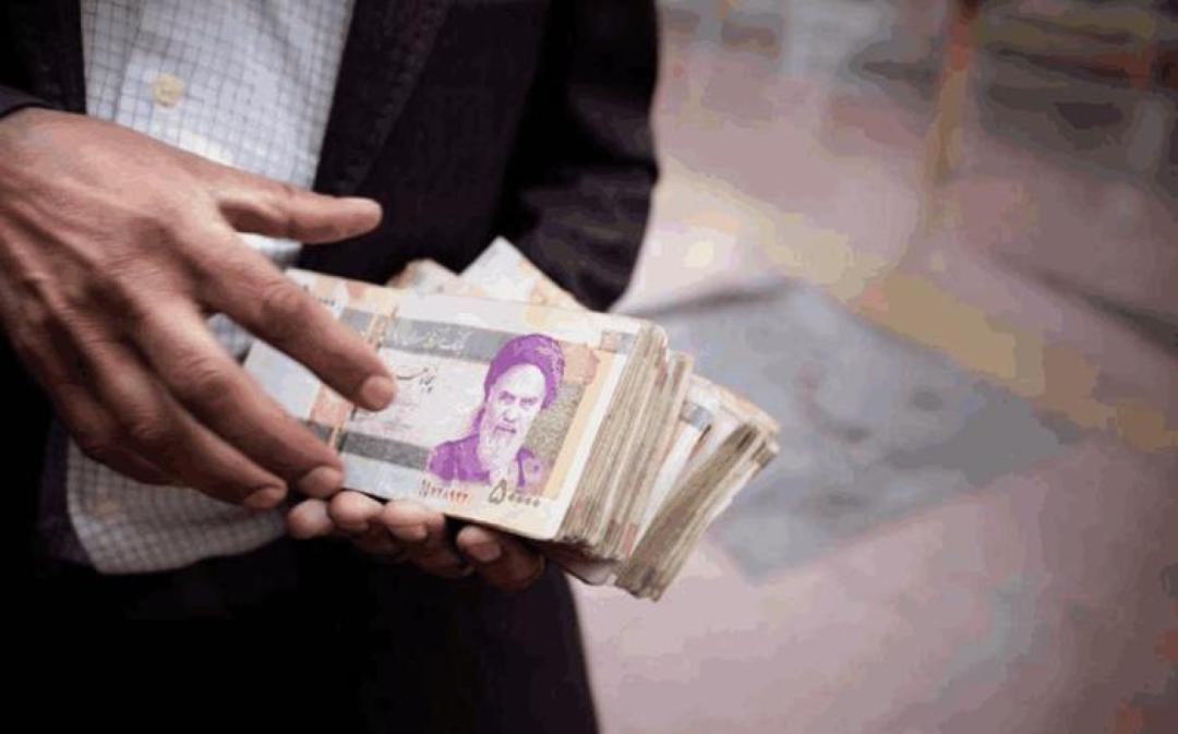 为了不饿死，伊朗人正在卖掉*丸睾**