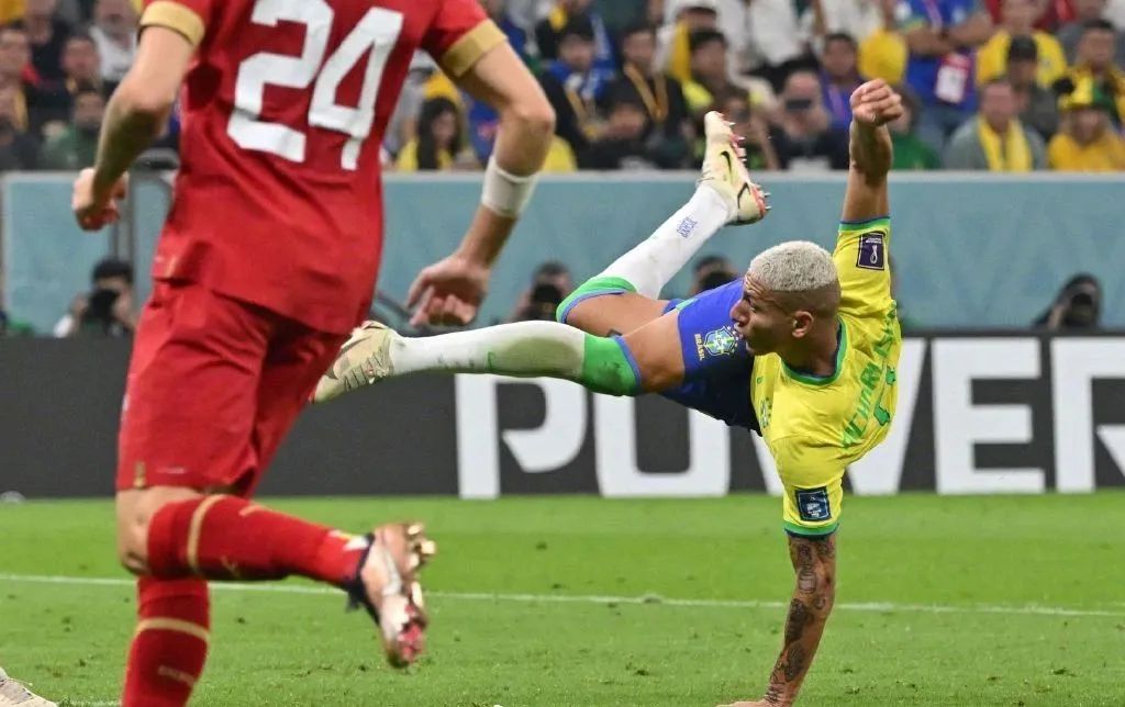 内马尔到底有多暖心,内马尔比赛后和粉丝暖心瞬间