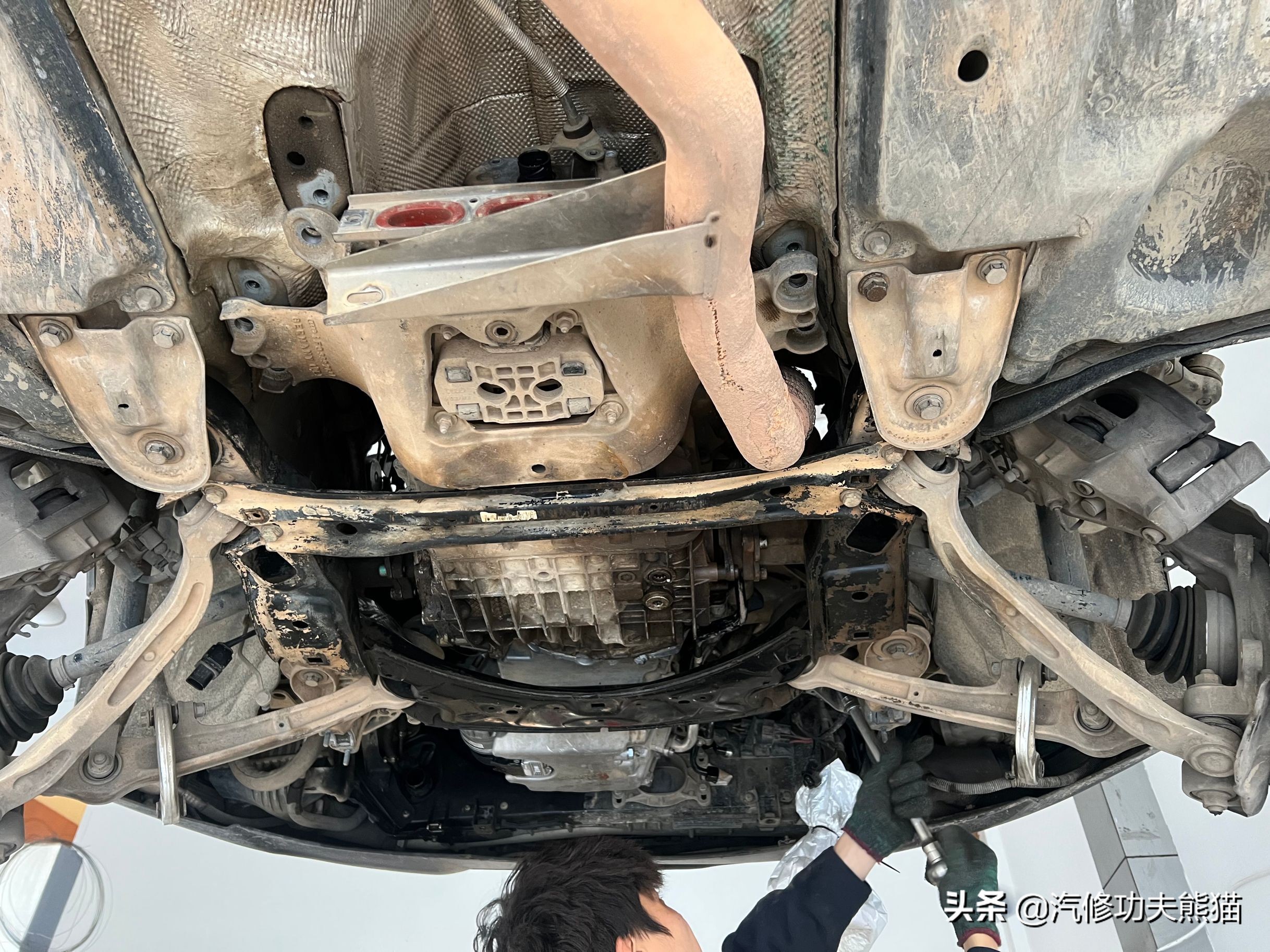 修车烧机油到底要不要拆发动机,修车把车修坏属于民事侵权吗