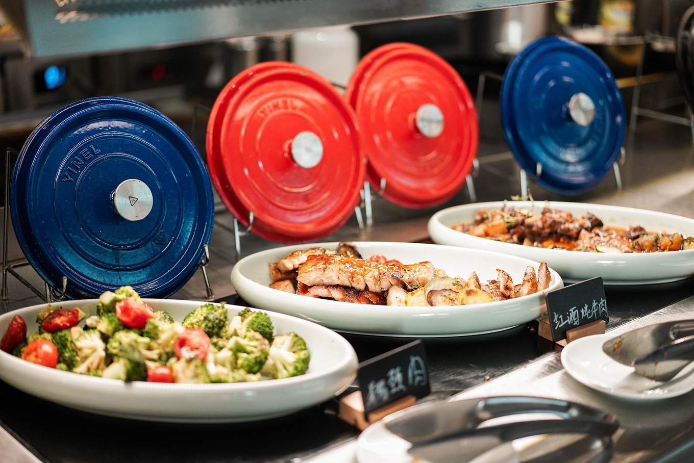 深圳机场旁的低调高雅酒店，尽享热带雨林花园，差旅入住首选酒店