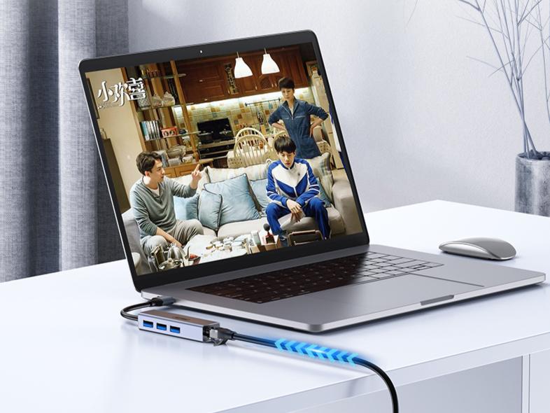 笔记本双屏幕显示器设置方法,笔记本外接显示器三屏异显怎么放