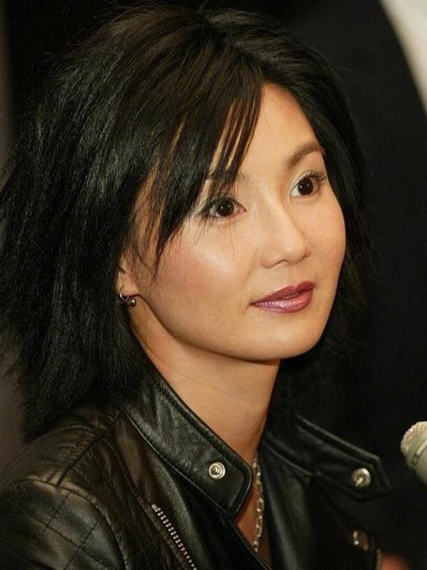 瘦得脱相的女人,瘦到脱相的女明星真的好看吗