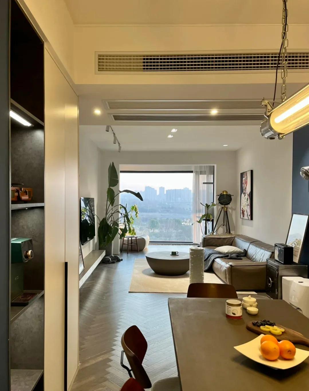 安徽女主晒出122㎡新家：全屋没有一丝俗气，堪称装修教科书