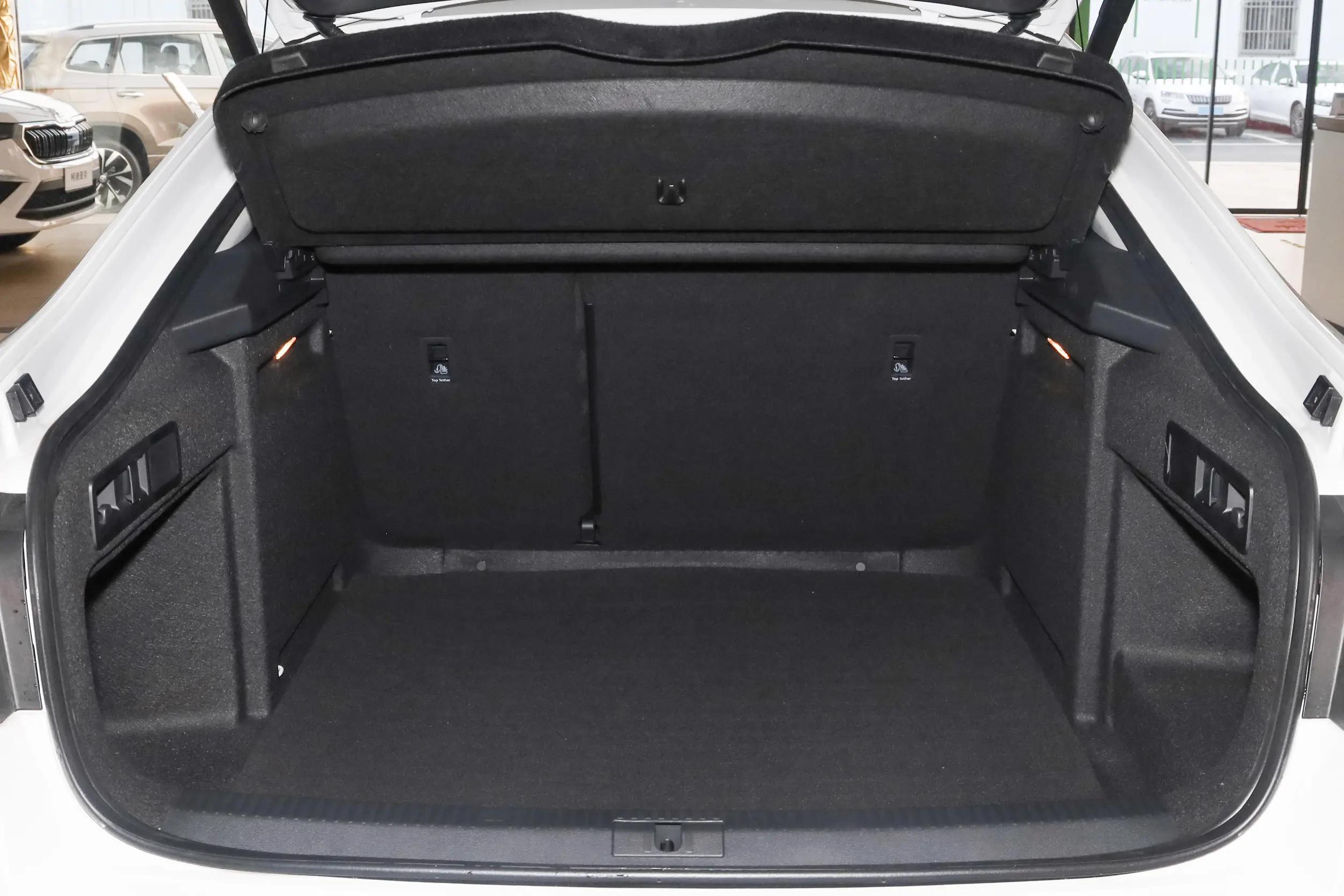 这3款合资中型车虽然很冷门,被遗忘的中级豪车颜值高性能好