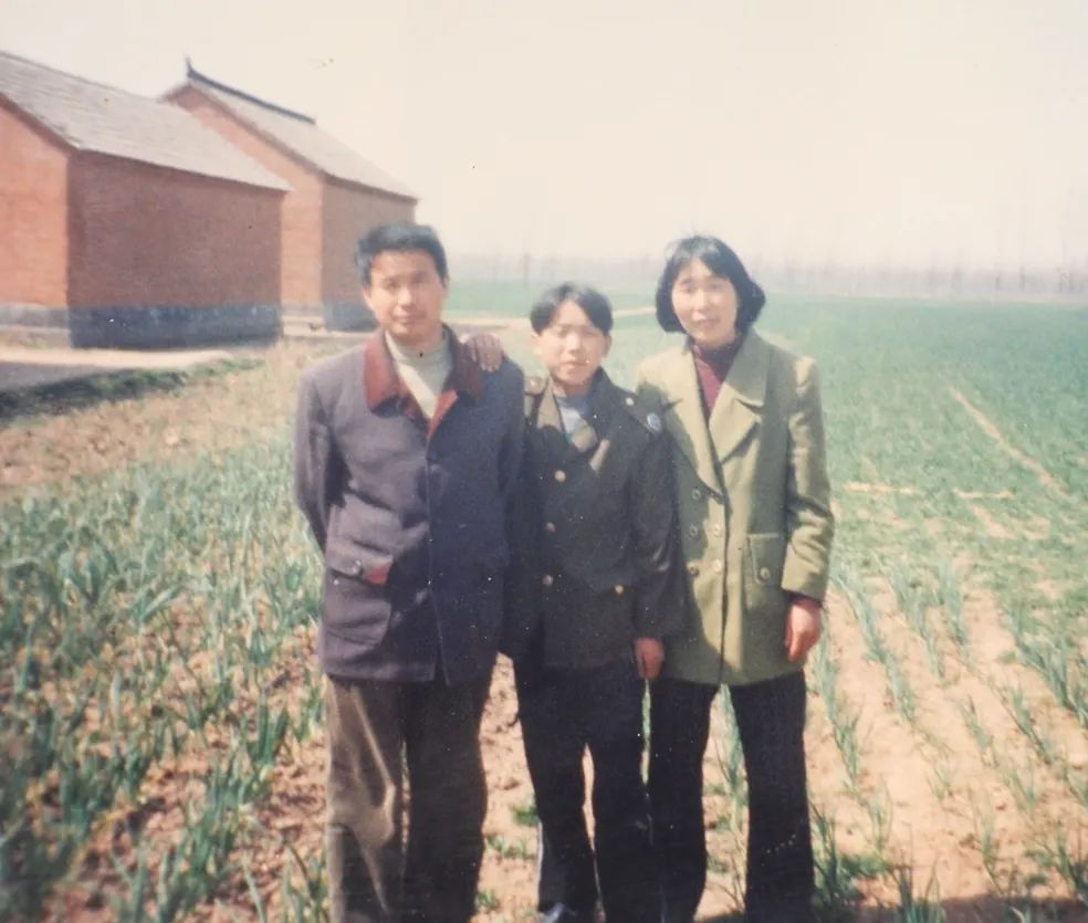 抖音刷屏的解放军营长，获中央军委表彰！