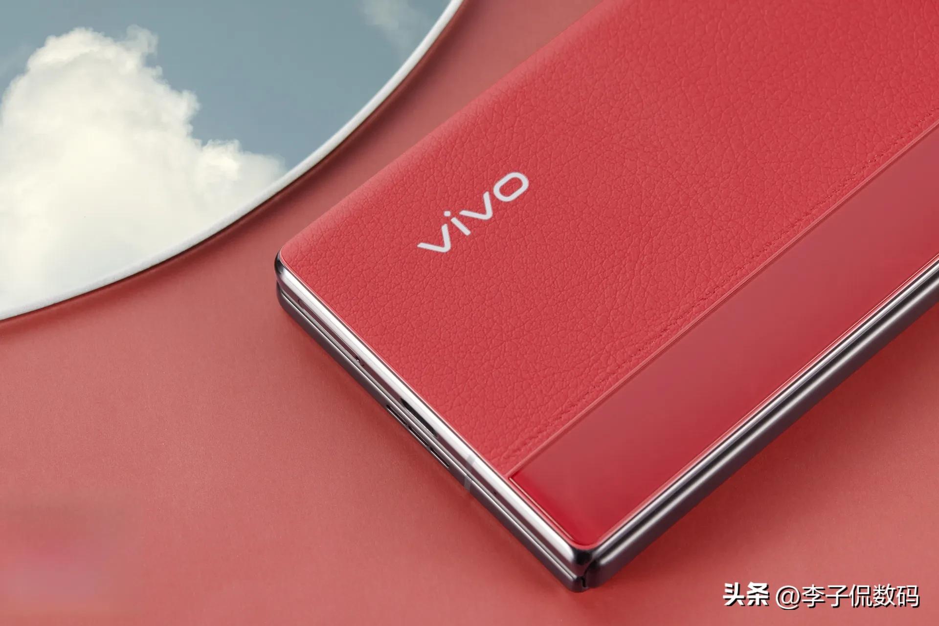 魅族折叠屏正式发布,魅族年底还将发布首款折叠屏手机