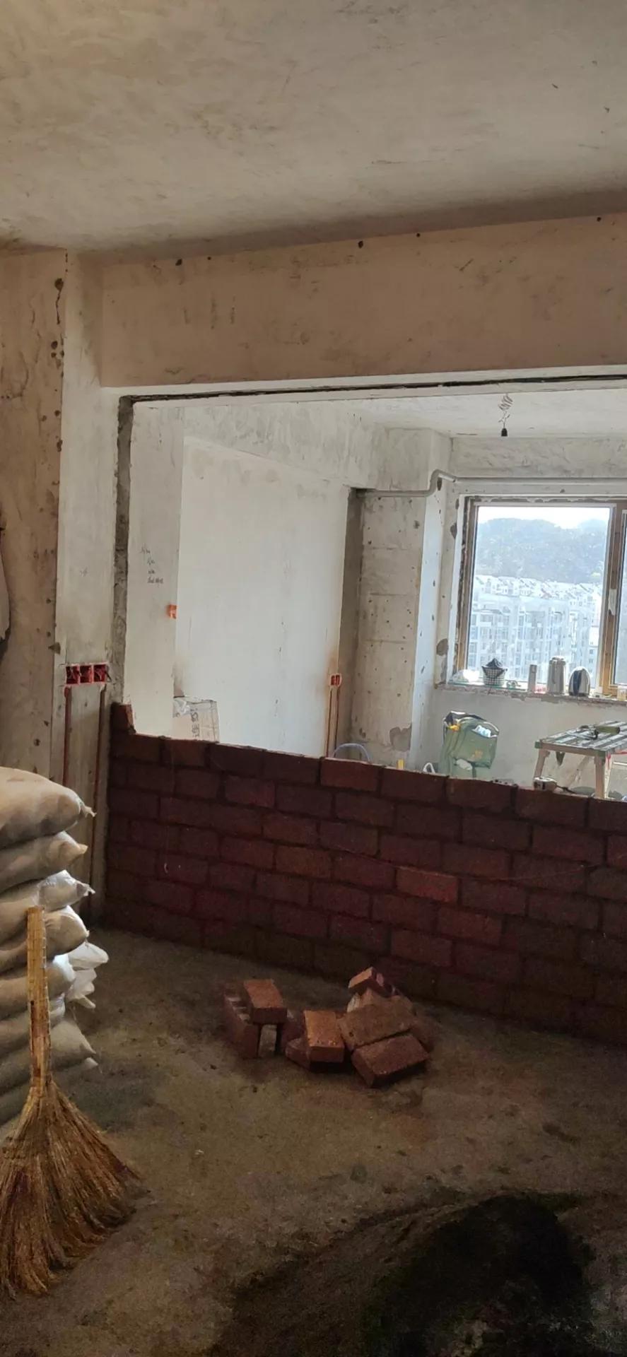 二手房敲掉重新装修费用高吗,二手房可以砸了重新装修吗