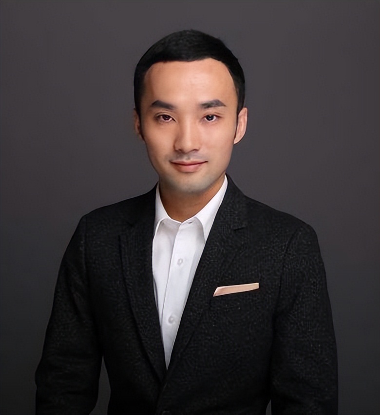 “创二代”辈出,这个潮汕家族有何传承奥秘?|长江案例