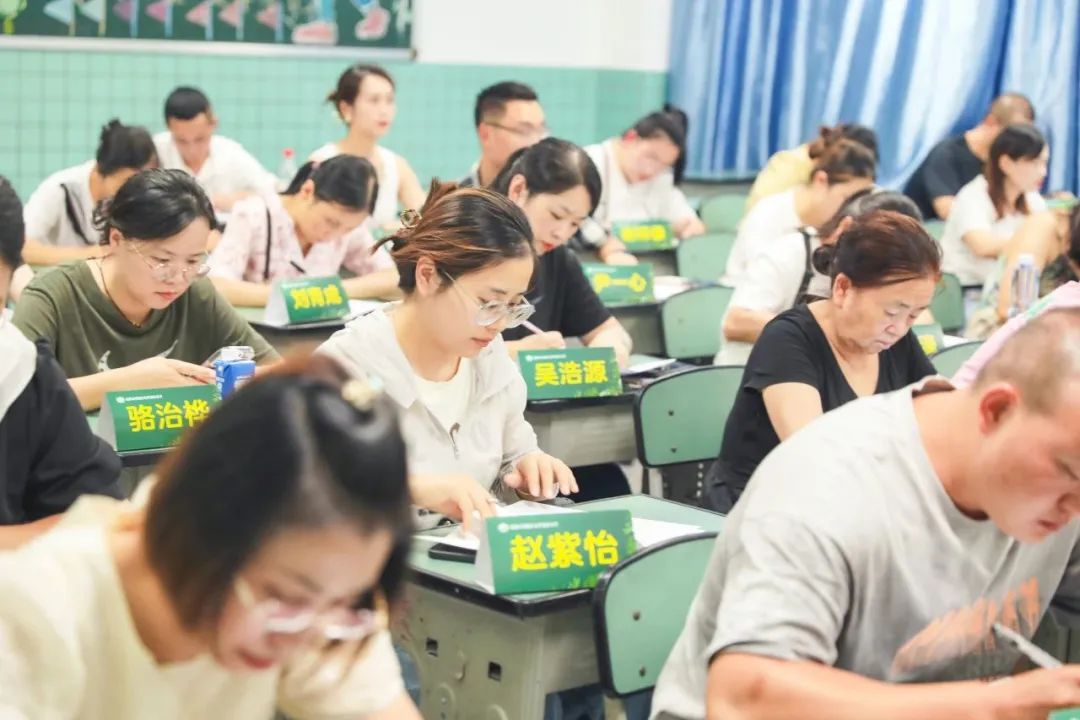 迎春小学双流六一,迎春小学双流