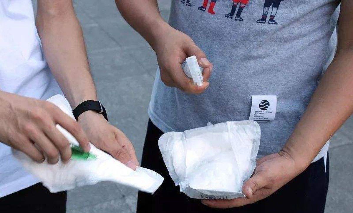 男人还要用卫生巾？日本发明男用卫生巾热卖，并已进入中国市场