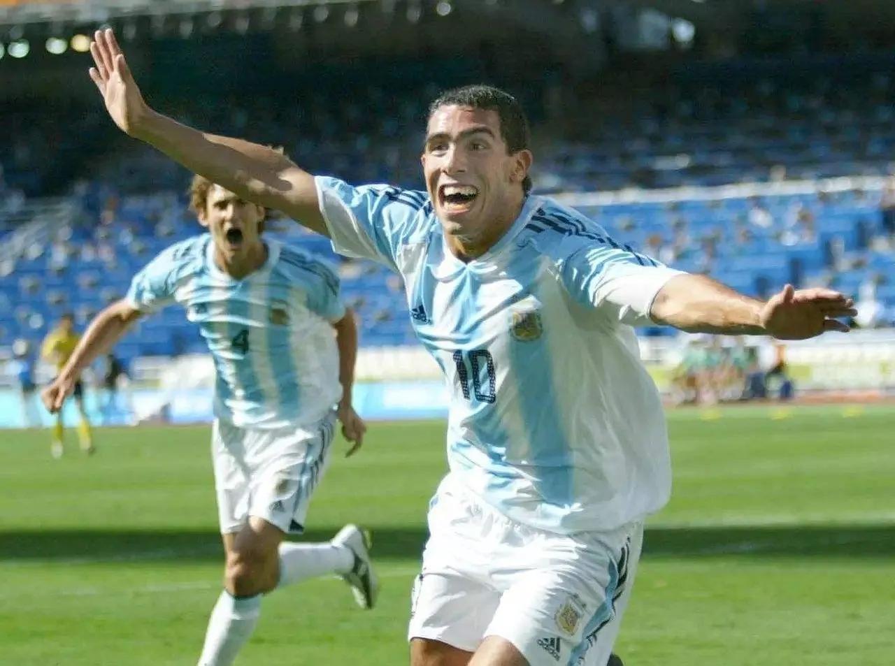 盘点足坛五大“大反派”巨星：长得吓人踢得野蛮，做队友最舒服