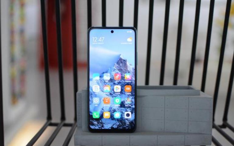 性价比超高一亿像素的千元机,性价比最高屏幕最好的千元机