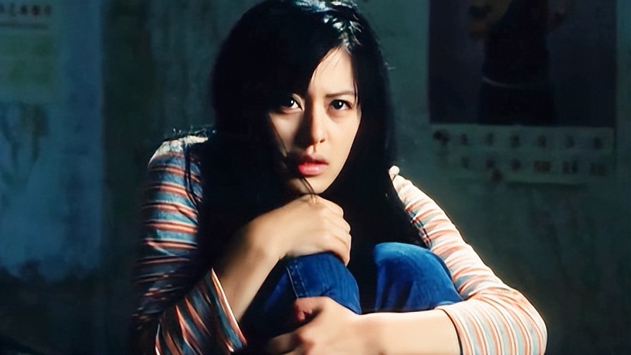 甘肃某高中男生*窥偷**女宿舍视频曝光，让人感慨：不要低估人性的恶