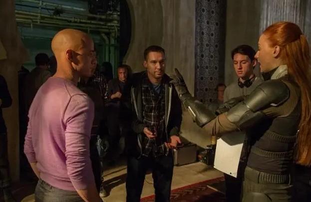 好莱坞英雄主义电影文化解析,简述当代好莱坞电影的产生与发展