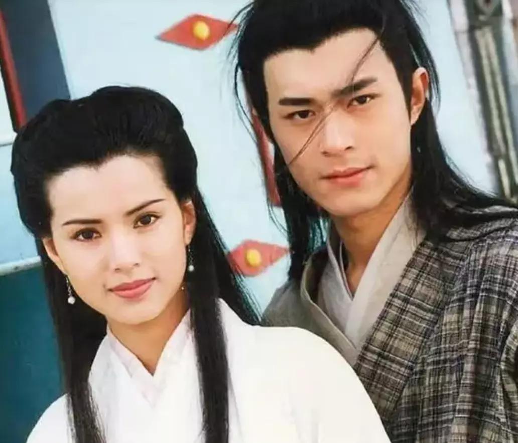 险遭猥亵的“恋爱脑”女神