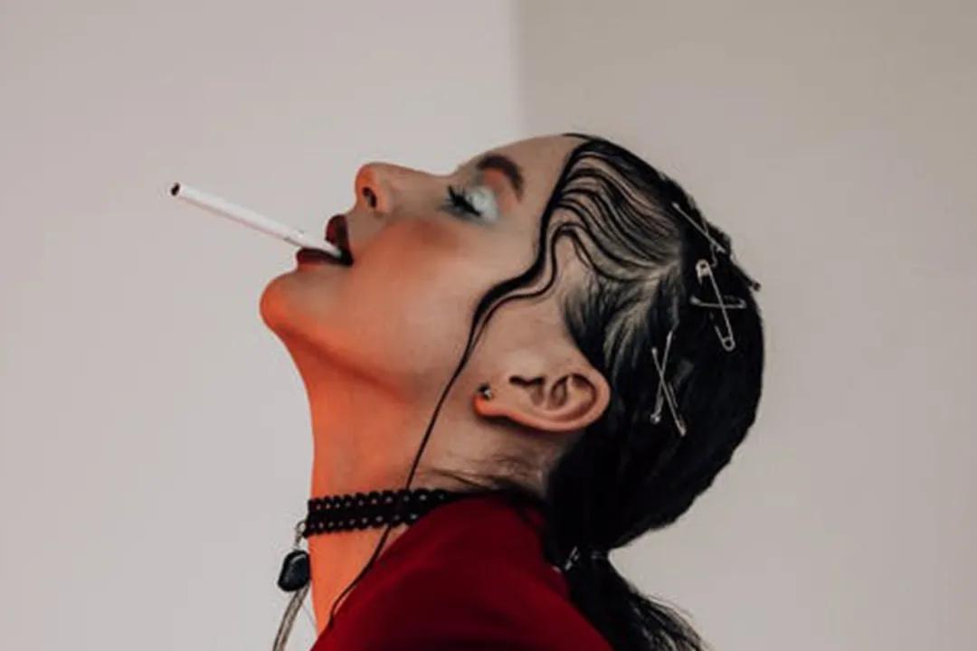 男人和女人谁更现实完整版,男人和女人谁更现实