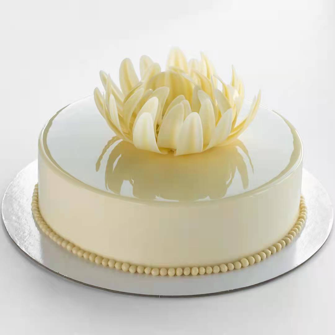 价值2000元的完美镜面蛋糕有多美？顶级镜面蛋糕设计欣赏