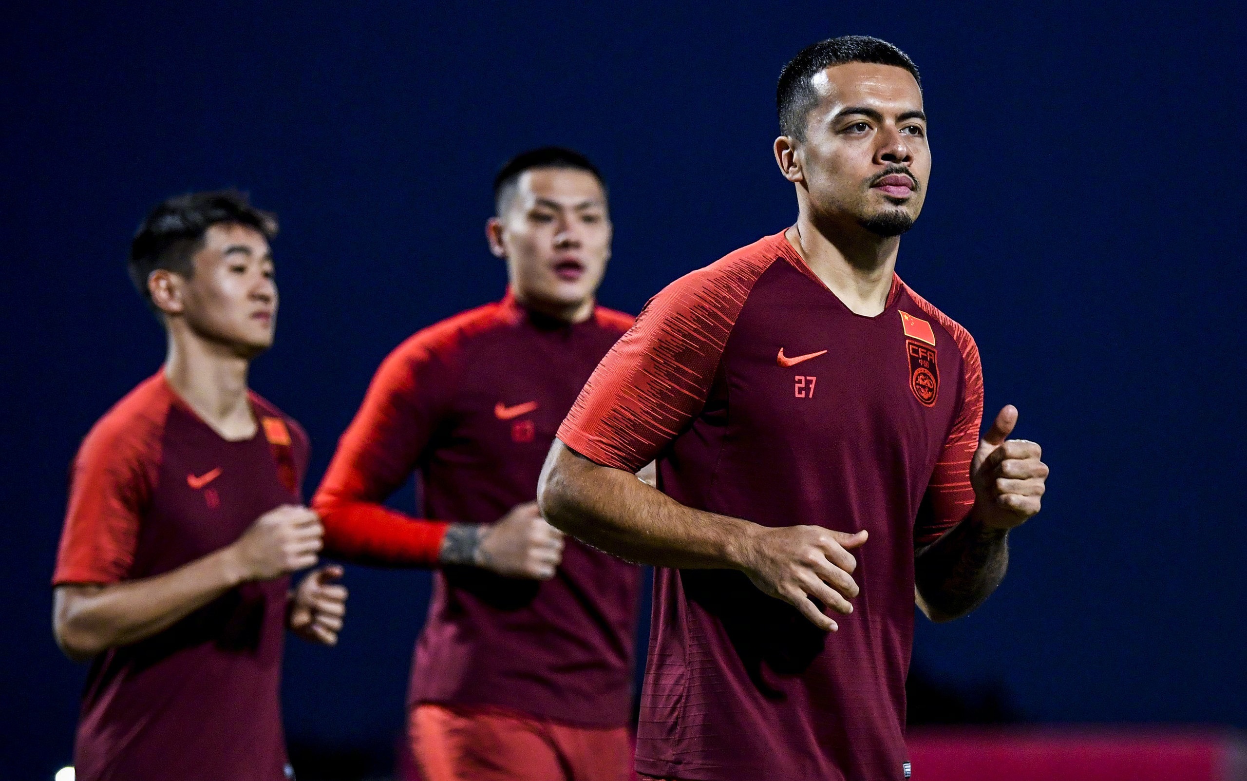 又一归化倒下！重金请来玻璃人，里皮当年不愿重用，疑难病毁生涯