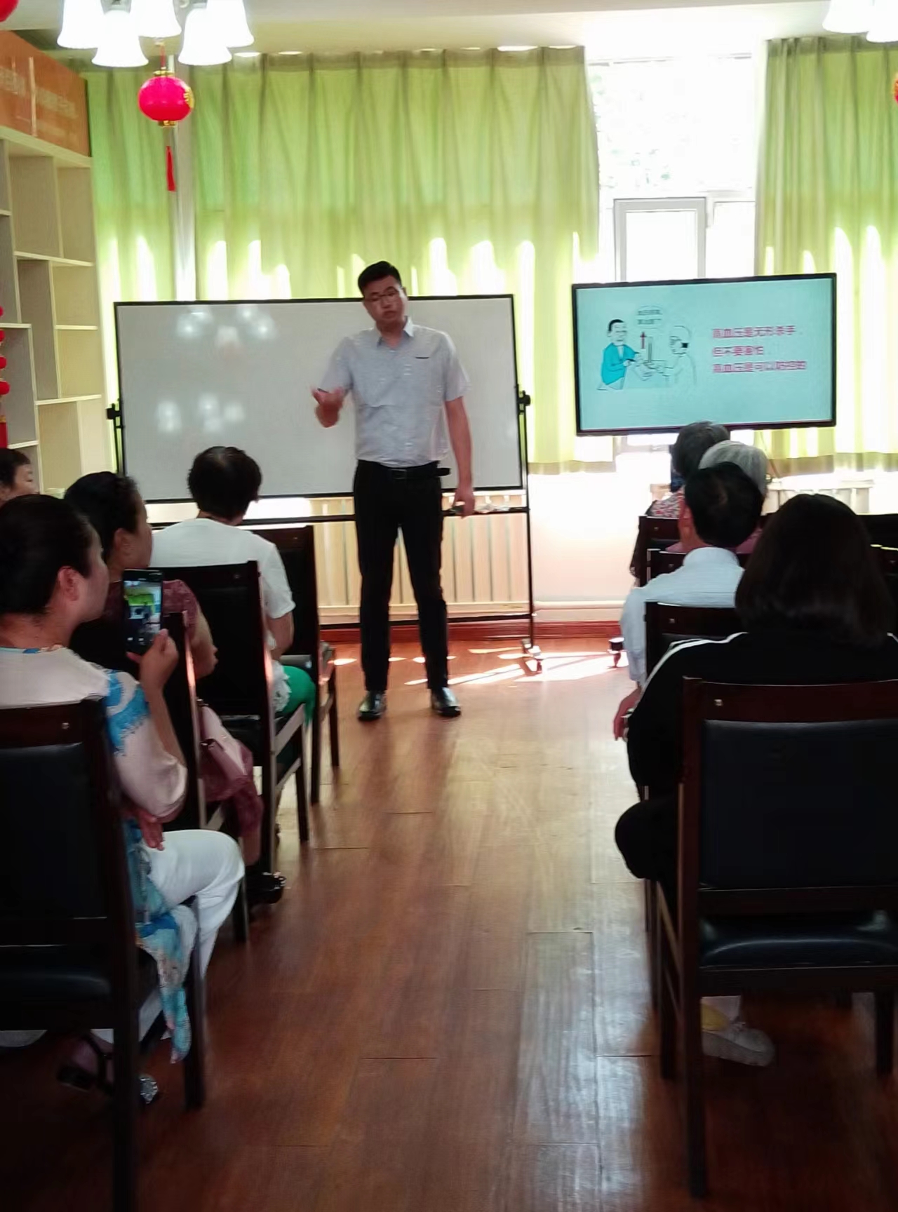 老年社区健康宣教,社区老年人健康知识讲堂