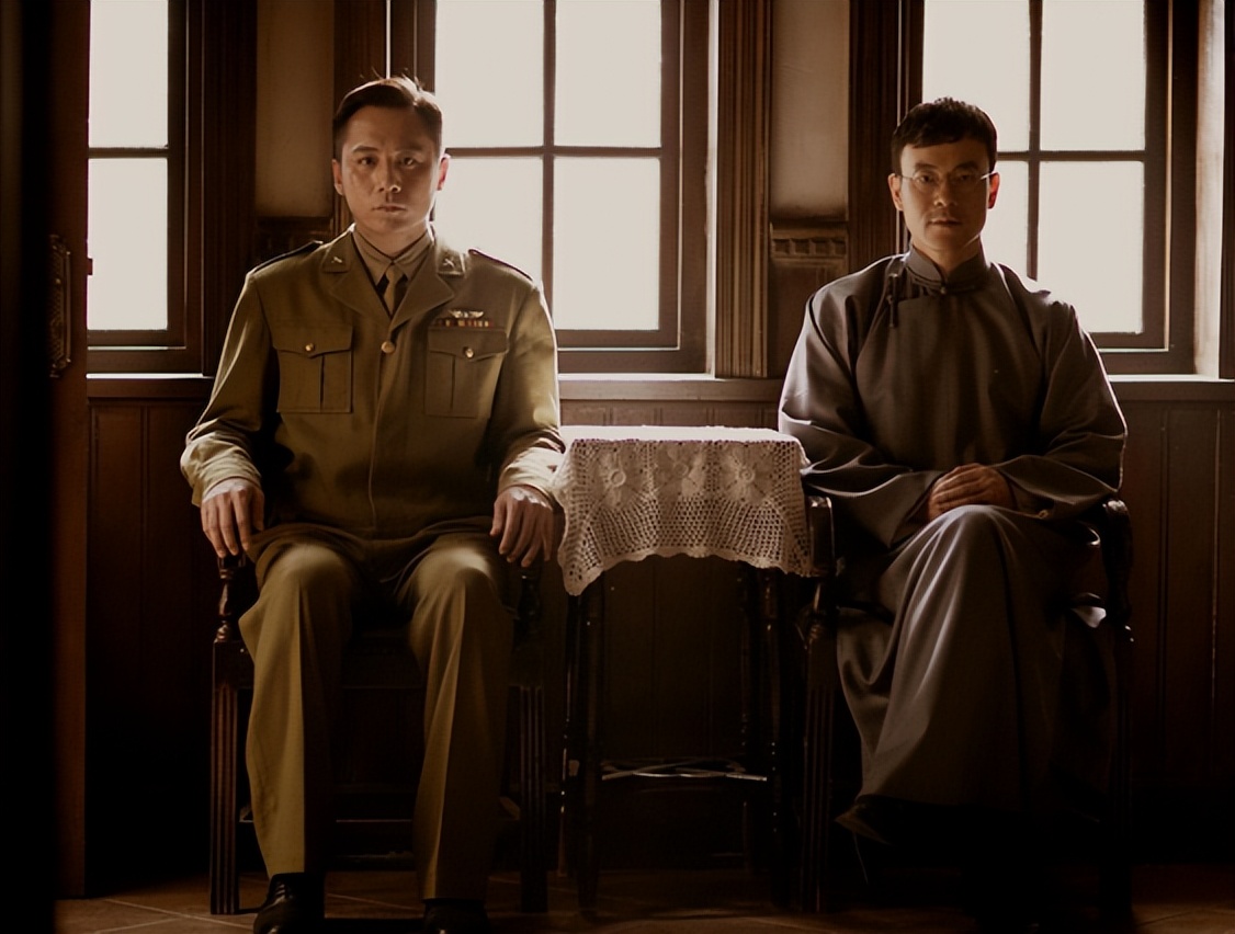 口碑最好潜伏的谍战剧15部,十部熬夜必看谍战剧潜伏第一名