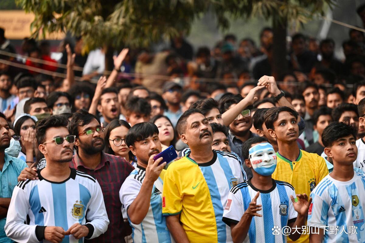 球王梅西征服巴西！在巴西夺美洲杯，与大罗、小罗、内马尔成挚友