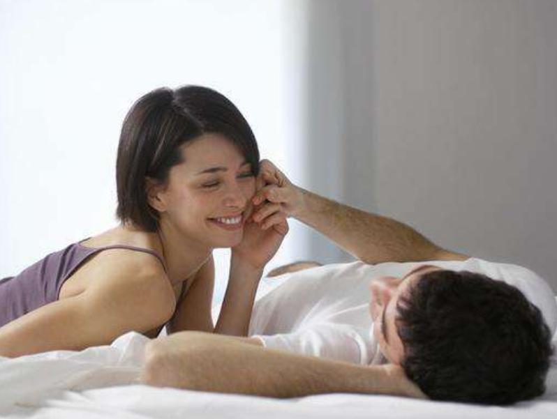 “办事”时用润滑剂，对夫妻双方有害吗？别害羞，男女都该了解下