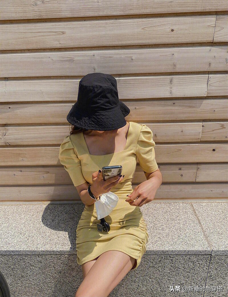 跟ins博主学穿搭夏,穿搭泡泡袖连衣裙