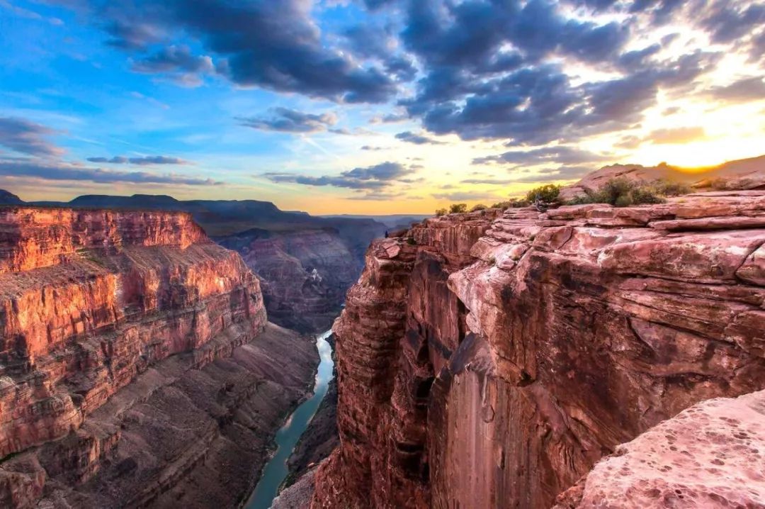 科罗拉多大峡谷探索之旅书籍,科罗拉多大峡谷纪录片