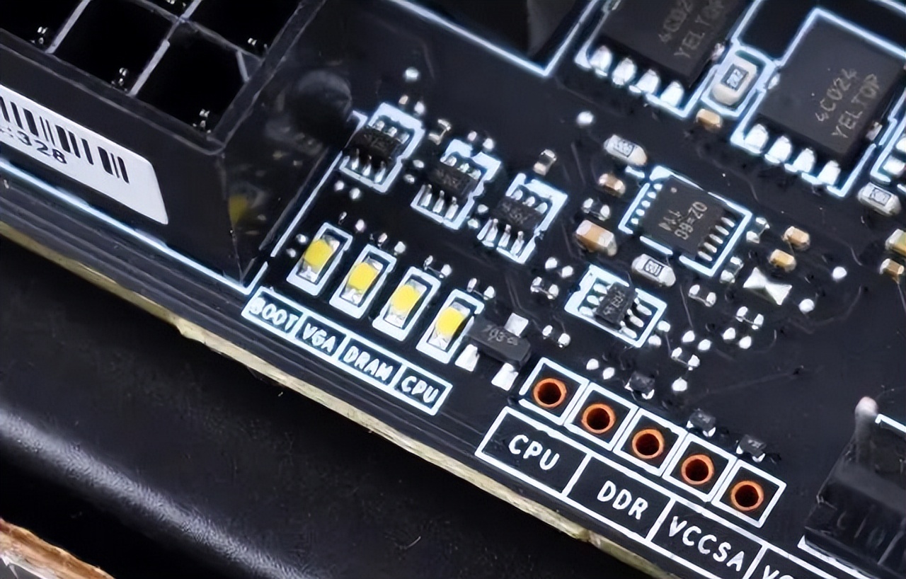 微星主板怎么关闭debug灯,微星主板黄灯常亮什么意思