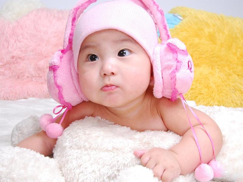 如何让新生儿眼睛变大,新生儿什么时候眼睛会变大