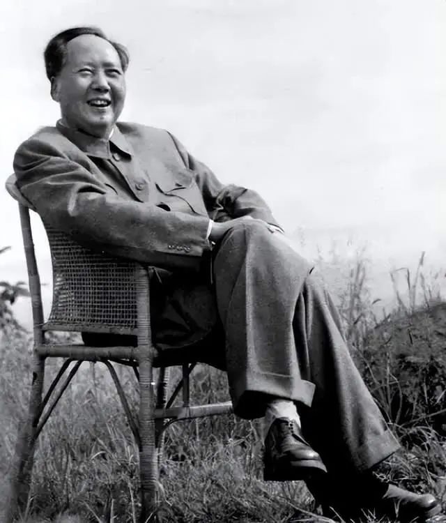 *德朱**军衔编号004，60年后揭秘001号真实身份，再次认识毛主席格局