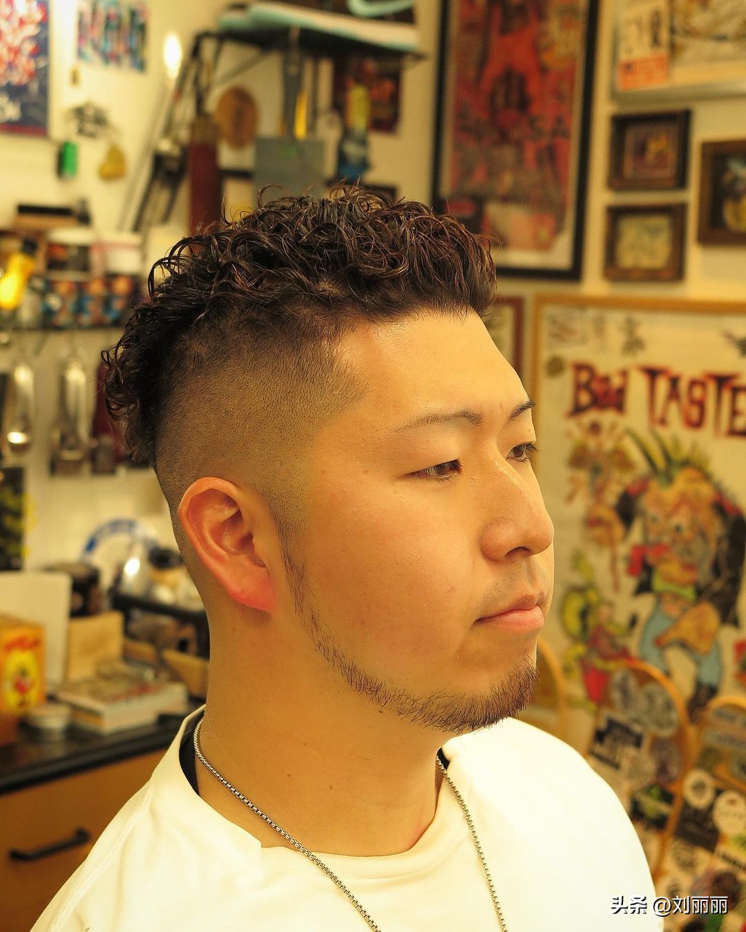 适合20-25岁男青年发型时尚,发型这样剪好看时尚永不落伍