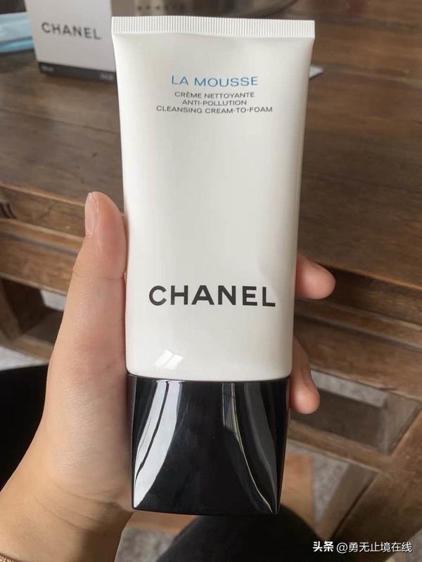 如何挑好用的洗面奶品牌,洗面奶推荐公认好用