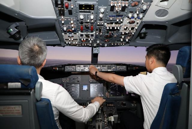 飞机上的8大秘密,乘坐飞机必须知道的一些自救知识