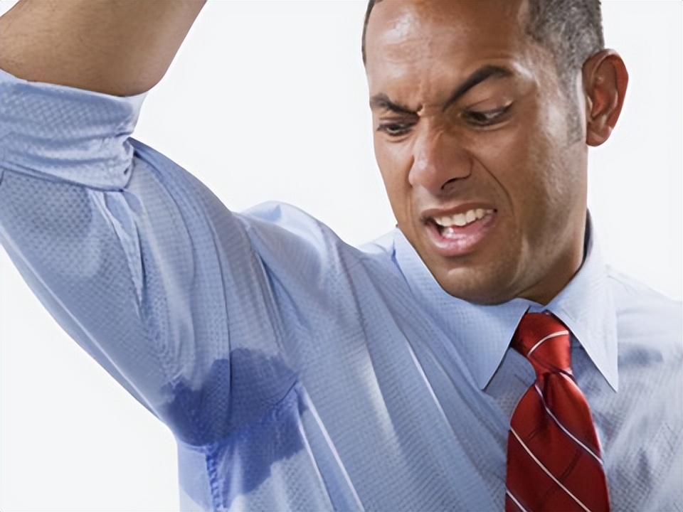 狐臭是怎么散发气味的,人为什么有轻微狐臭