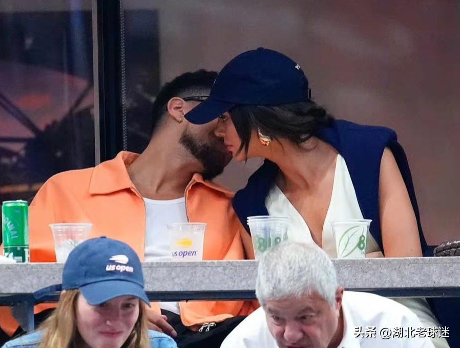 太阳抢七布克和詹娜,布克詹娜观战美网男单决赛