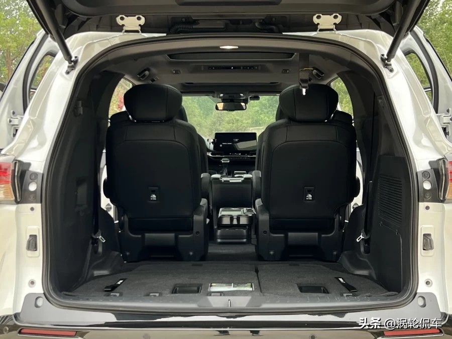 奉劝你们别无脑贬低日系车了，我家换了3台车，还是丰田耐用！