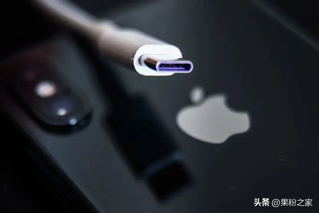 iphone15usb-c接口不通用,iphoneusb-c限速