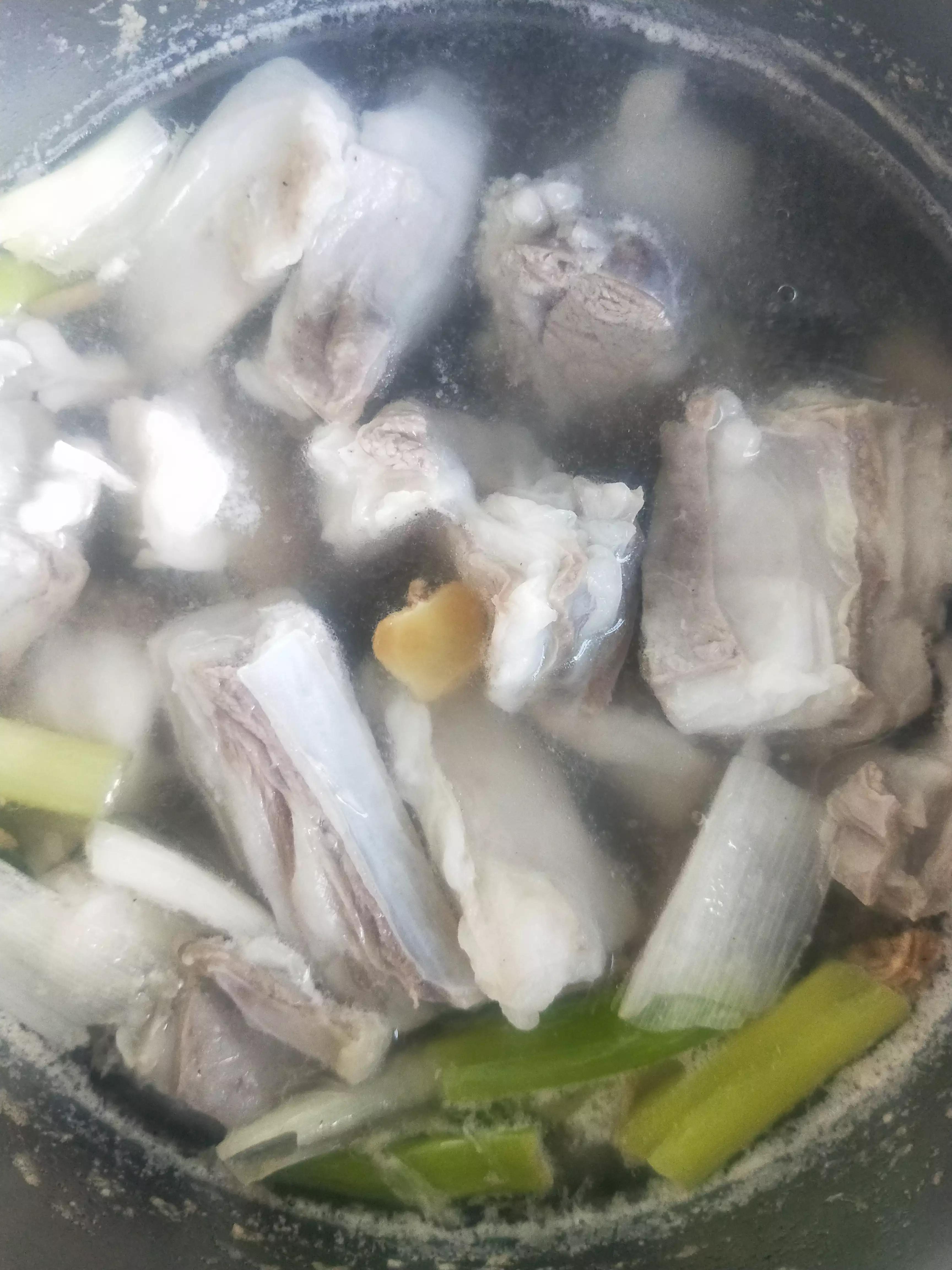 很肥的带皮羊肉怎么做,太肥的羊肉怎么做好吃