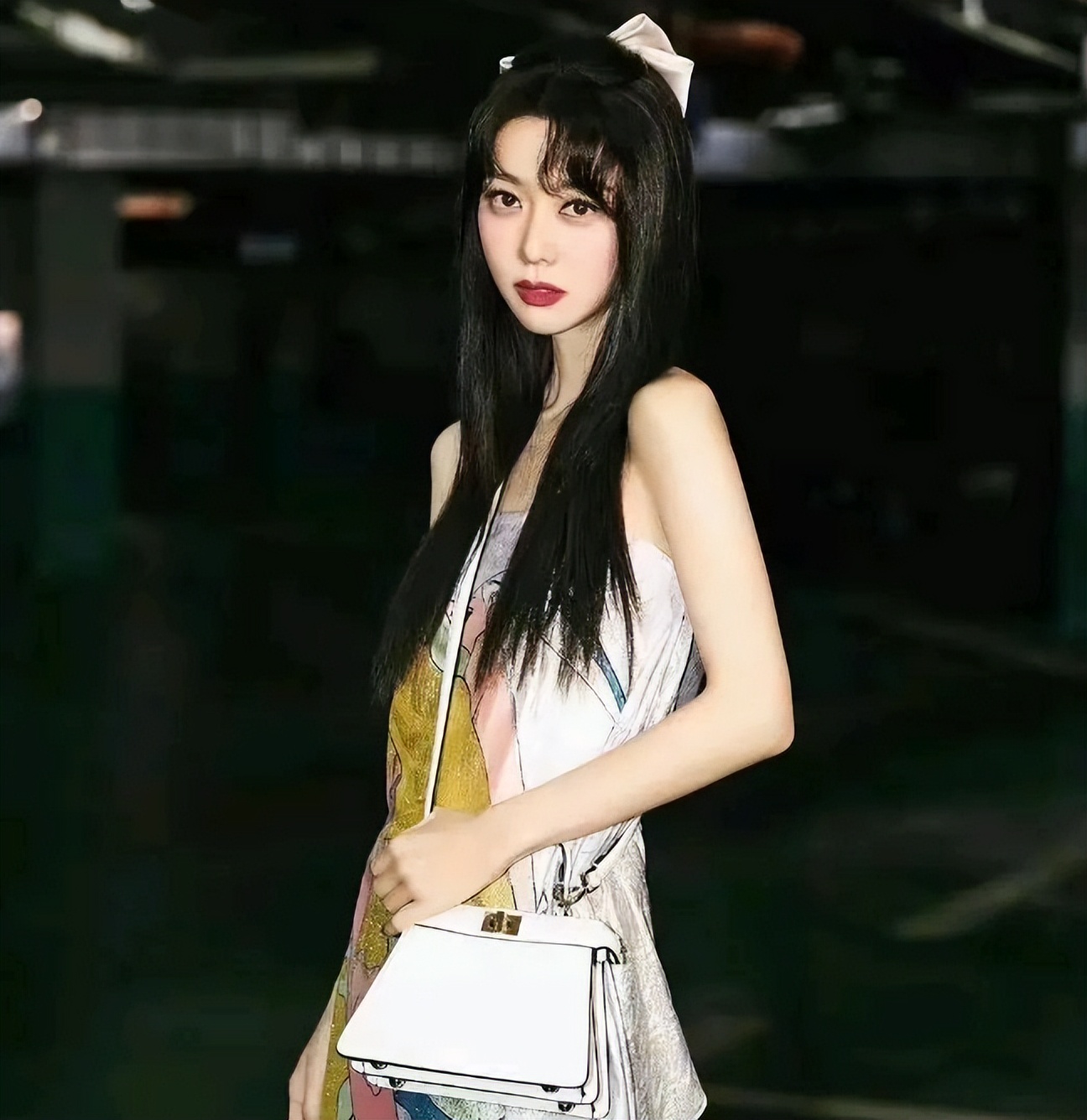 审美降级！不老女神从港风变成网红脸，网友认不出：低级太多