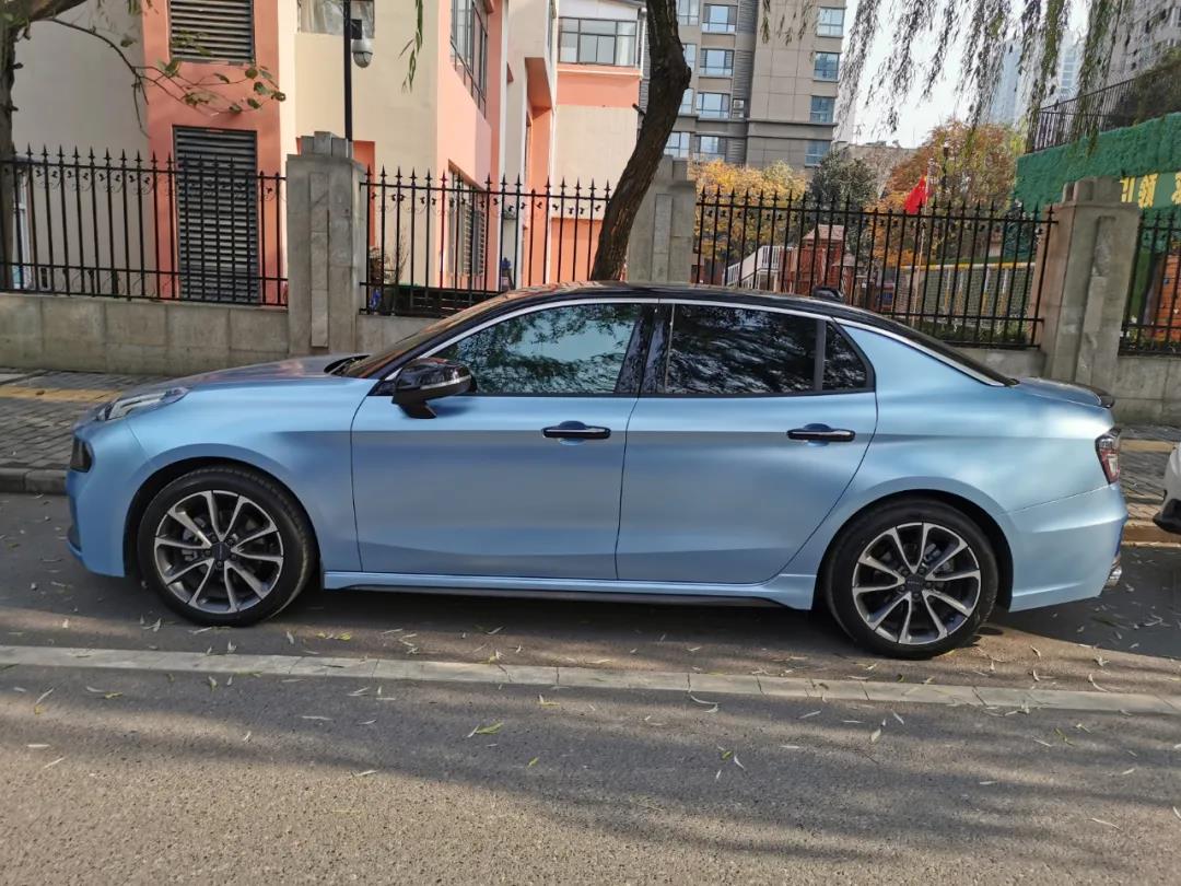 车贴膜改色需要什么手续,贴膜改色到底该不该学