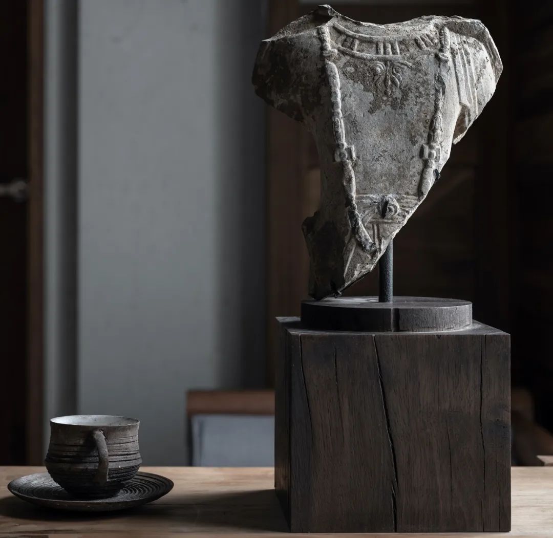 湖北夫妻造房子,湖北夫妻两万造房