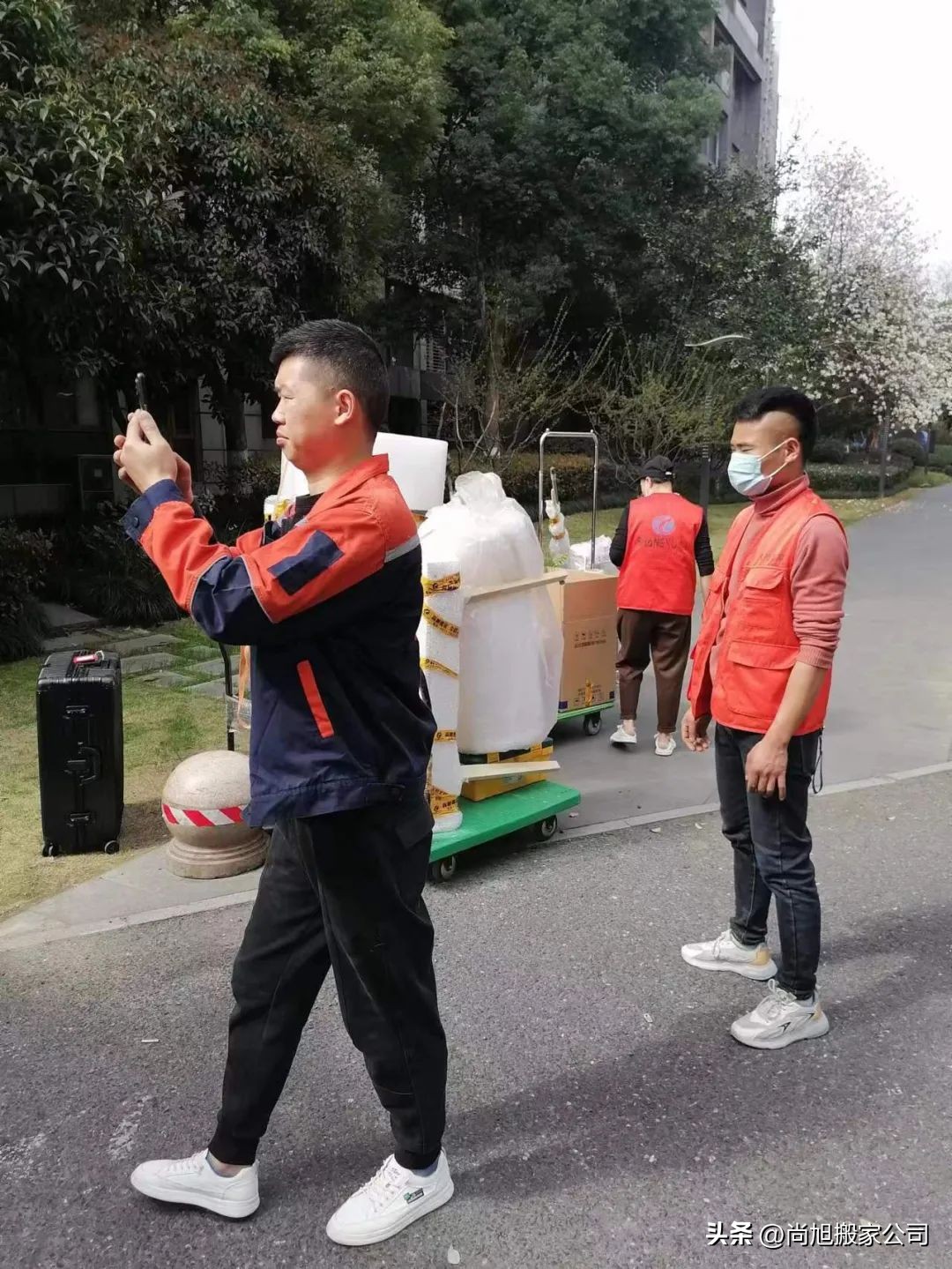 上海搬家公司衣柜拆装如何收费,上海搬家公司打包服务费用