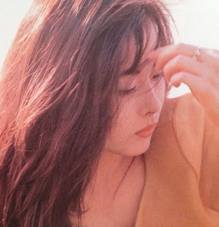 金城武演的初恋电影,金城武雨中的初恋